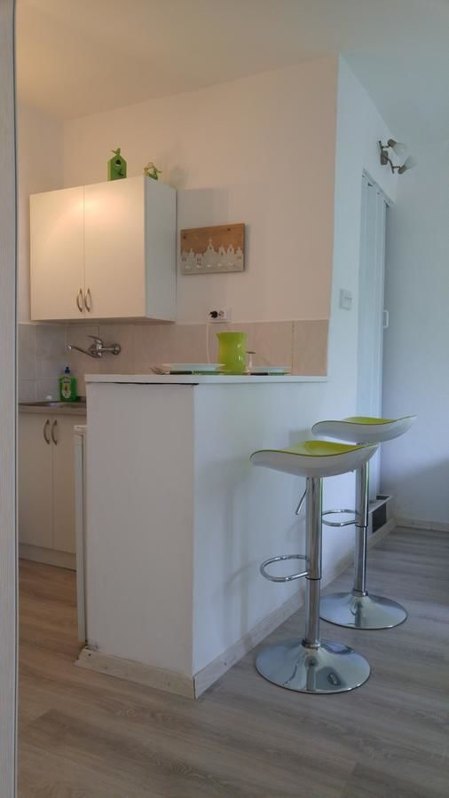 Отели типа «постель и завтрак» Casa Calda Apartment Цетине-17