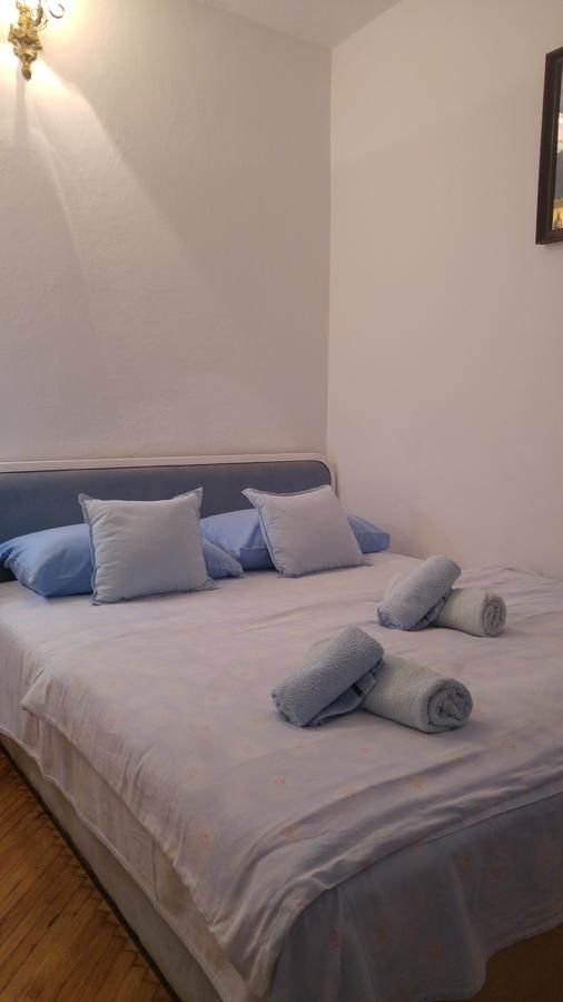 Отели типа «постель и завтрак» Casa Calda Apartment Цетине