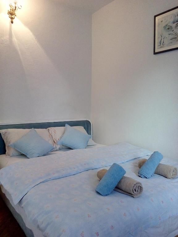 Отели типа «постель и завтрак» Casa Calda Apartment Цетине